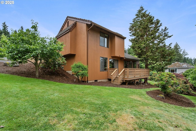 10315 SW 28th Ave, Portland, OR 97219 - back of house with a wooden deck and a lawn
