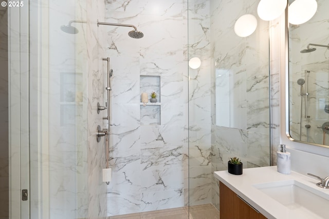 2417 E 6th St, Vancouver, WA 98661 - full bath with a marble finish shower and vanity