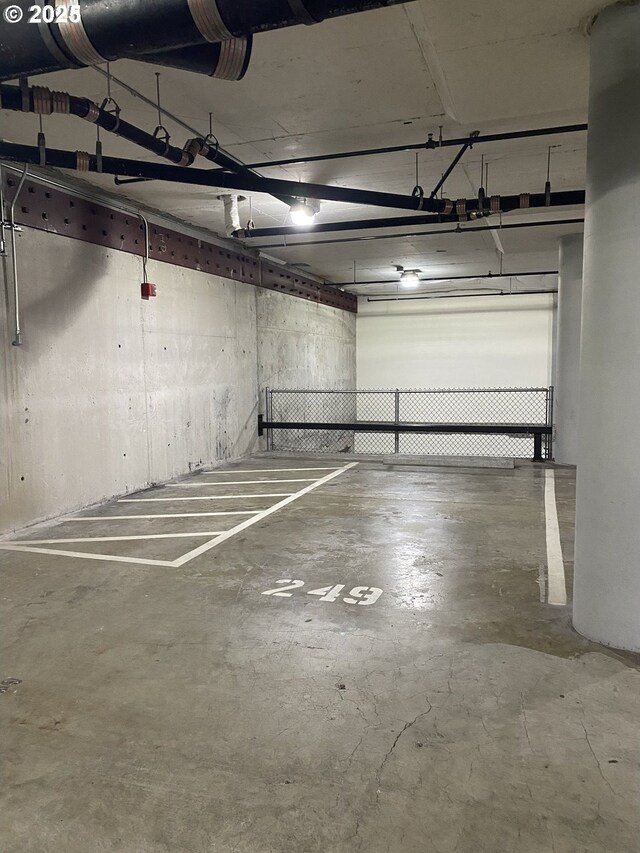 1400 NW Irving St Unit 715, Portland, OR 97209 - view of parking deck