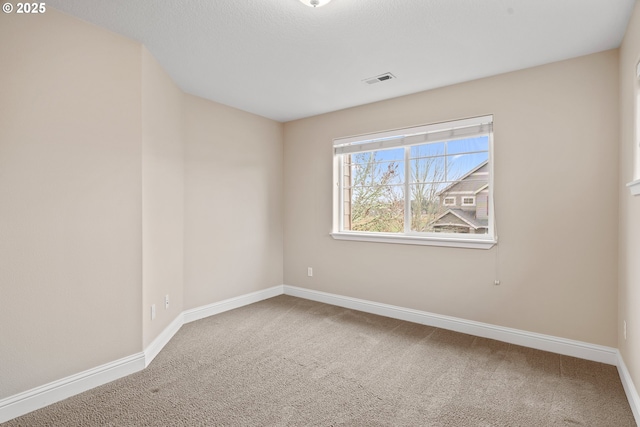 empty room with carpet