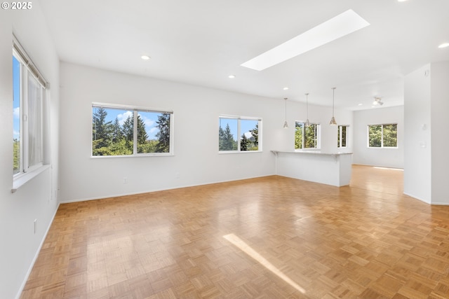 2689 Cupola Dr, Eugene, OR 97403 - unfurnished room with a skylight and recessed lighting