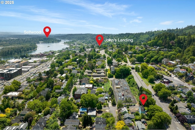 17 S Curry St, Portland, OR 97239 - bird's eye view of a nearby body of water and a heavily wooded area