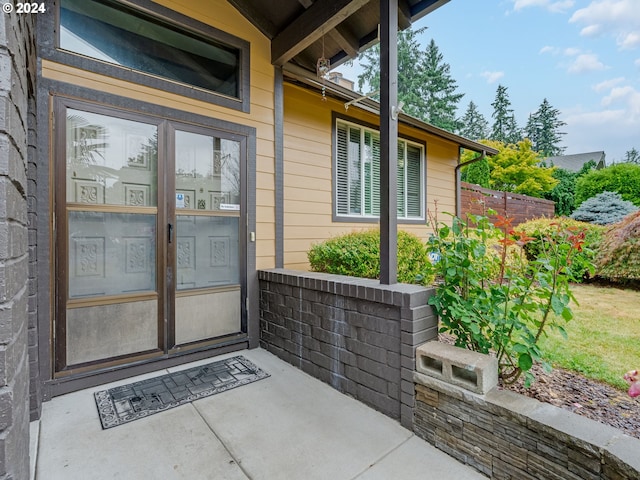 view of property entrance