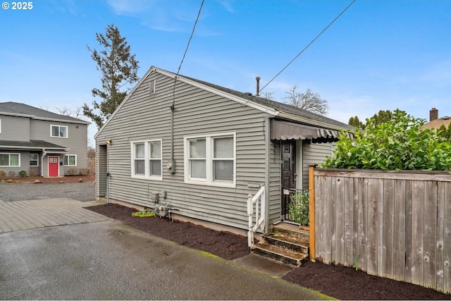 9638 SE Holgate Blvd Unit 1, 2, 3, Portland, OR 97266 - view of front of home with fence