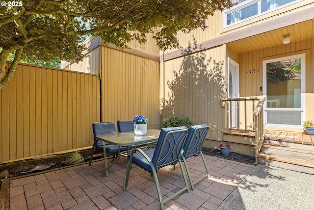 1735 NW Lakeway Ln, Beaverton, OR 97006 - view of patio / terrace with outdoor dining area