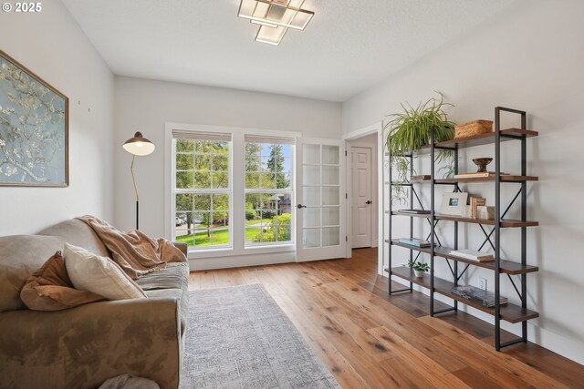 10215 SW Snowgoose Pl, Beaverton, OR 97007 - sitting room with hardwood / wood-style flooring