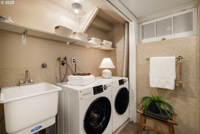 6416 NE 23rd Ave, Portland, OR 97211 - washroom featuring independent washer and dryer and wood finished floors