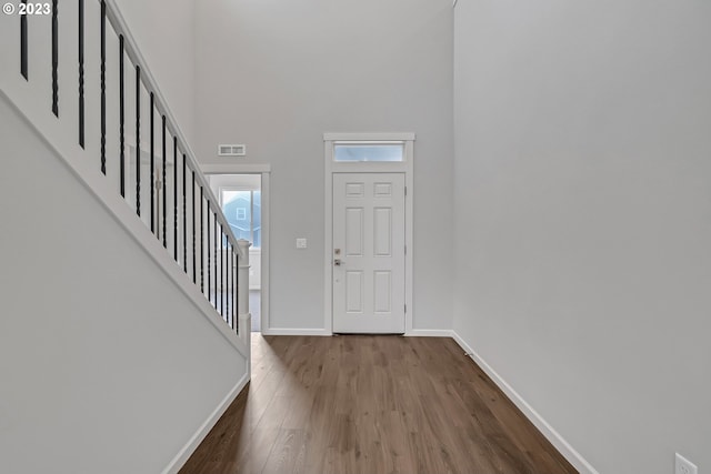 2604 S 8th Way, Ridgefield, WA 98642 - foyer entrance featuring a towering ceiling, wood finished floors, and stairway