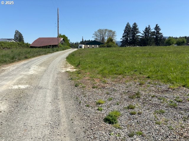 30725 S Wall St, Colton, OR 97017