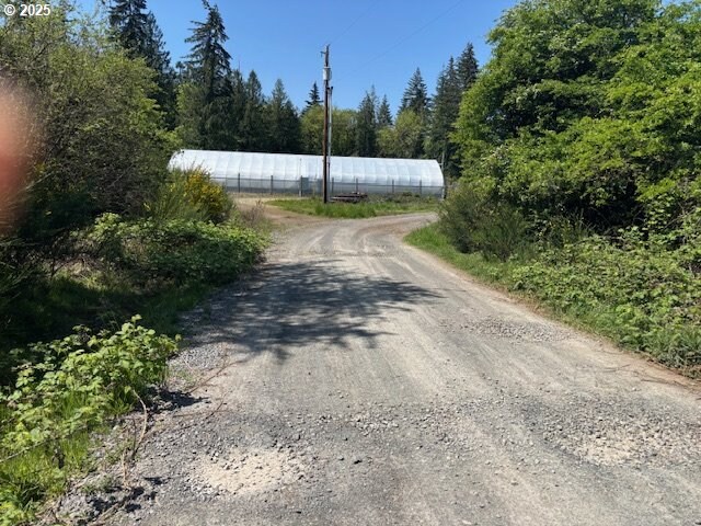 30725 S Wall St, Colton, OR 97017