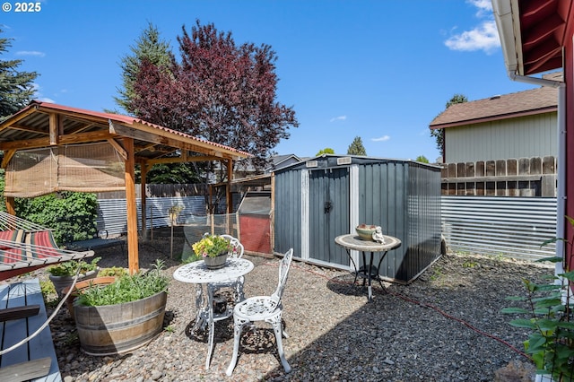 719 NE Quince Ave, Redmond, OR 97756 - view of yard