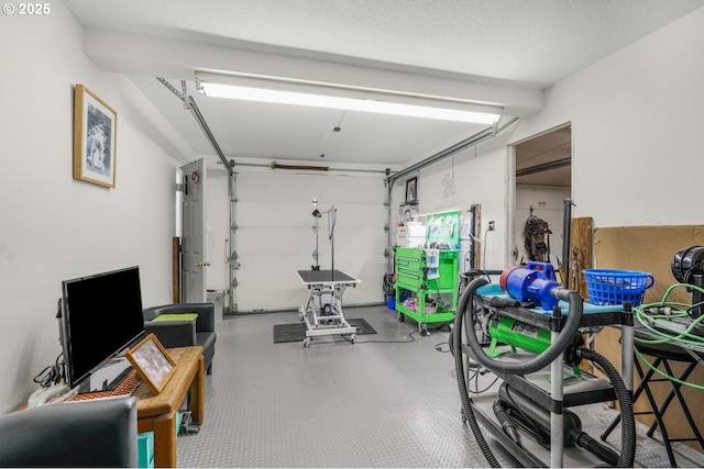 2472 Willamina Ave, Forest Grove, OR 97116 - view of garage