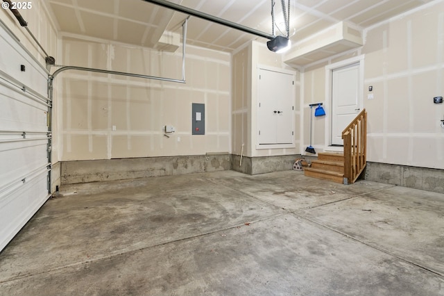 521 NE 77th Ave, Hillsboro, OR 97124 - garage with a garage door opener and electric panel