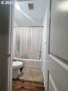 17095 SE Manley St, Portland, OR 97236 - full bathroom with toilet and shower / bath combination with curtain