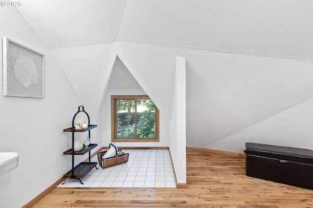 7210 NW Grandview Dr, Corvallis, OR 97330 - sitting room featuring vaulted ceiling and wood finished floors