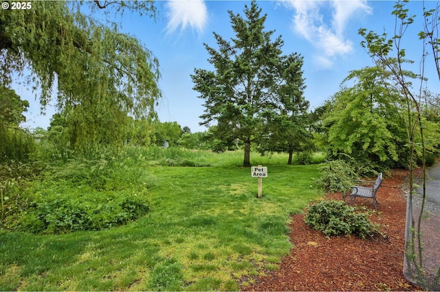 12620 NW Barnes Rd Unit 4, Portland, OR 97229 - view of grassy yard
