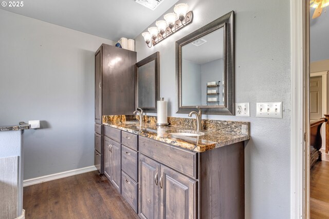 222 Twin Springs Ln, Roseburg, OR 97470 - full bath featuring wood finished floors, baseboards, and double vanity