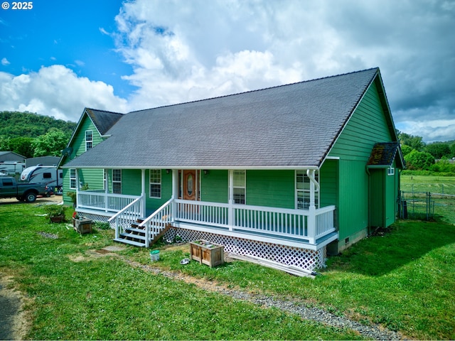222 Twin Springs Ln, Roseburg, OR 97470 - view of front facade featuring a porch and a shingled roof