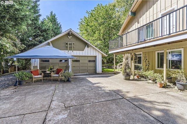 16500 SW Satterberg Rd, Beaverton, OR 97007 - view of detached garage