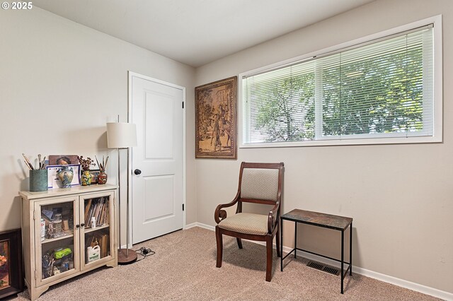 6985 SW Florence Ln, Portland, OR 97223 - sitting room with light carpet and baseboards