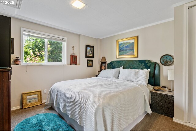 6985 SW Florence Ln, Portland, OR 97223 - bedroom featuring carpet flooring and crown molding