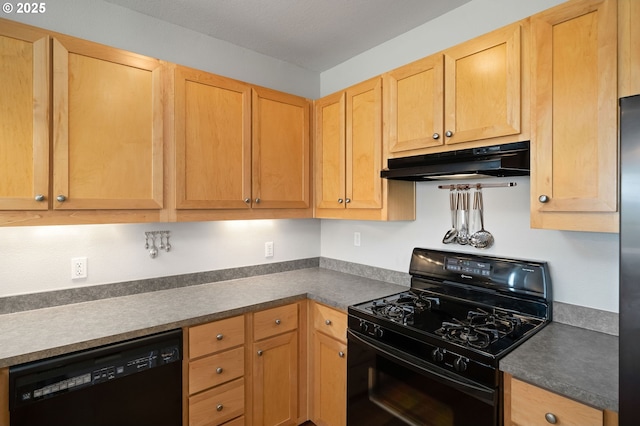 1108 S Holladay Dr Unit 24, Seaside, OR 97138 - kitchen with black appliances, under cabinet range hood, light brown cabinets, and dark countertops