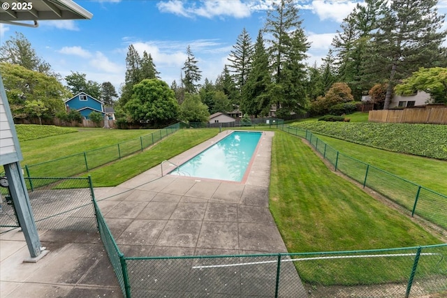 7444 SE 114th Ave, Portland, OR 97266 - view of pool