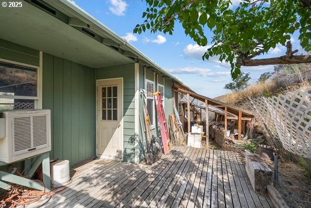 387 E Linden Way, Heppner, OR 97836 - view of wooden terrace