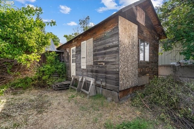 387 E Linden Way, Heppner, OR 97836 - view of side of property