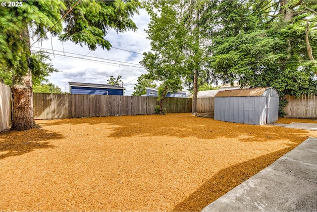 3711 N Alaska Pl, Portland, OR 97217 - view of fenced backyard