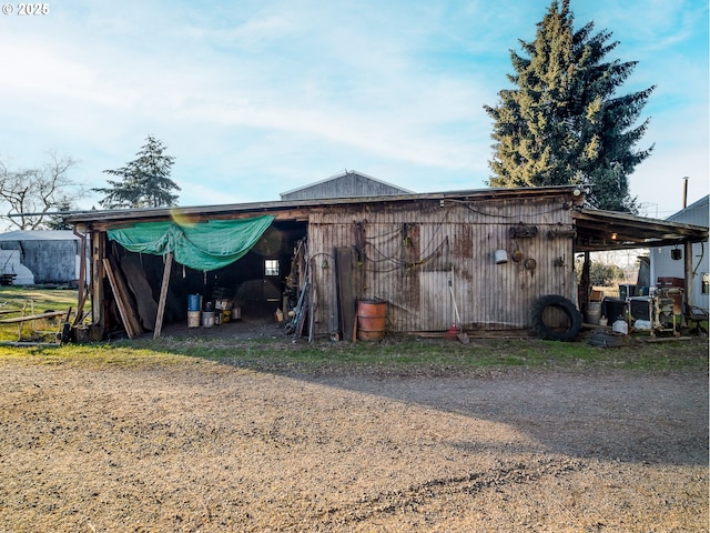 view of outdoor structure