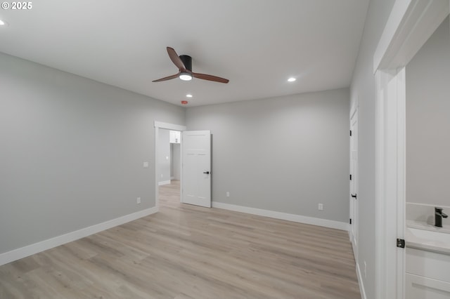 7320 Tanglewood Ave, Gleneden Beach, OR 97388 - unfurnished room featuring a ceiling fan, recessed lighting, and light wood-type flooring