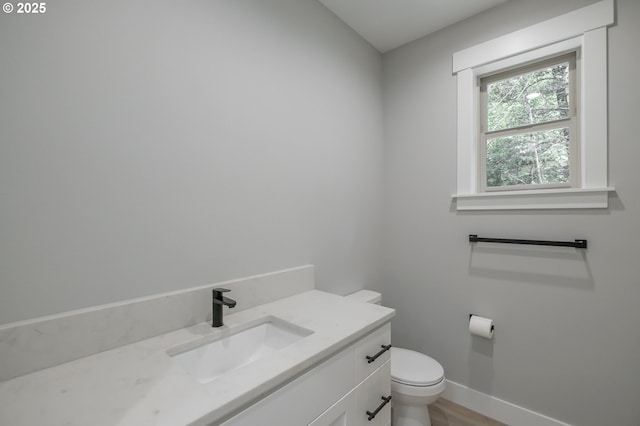 7320 Tanglewood Ave, Gleneden Beach, OR 97388 - bathroom featuring toilet and vanity