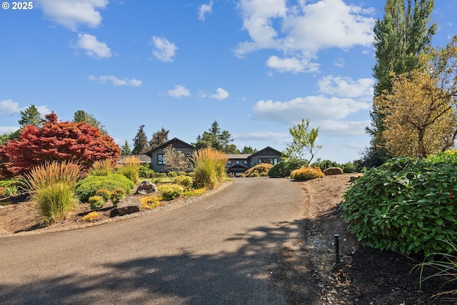 17900 Crestline Dr, Lake Oswego, OR 97034 - view of front of house