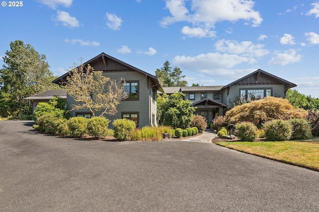 17900 Crestline Dr, Lake Oswego, OR 97034 - view of front of house