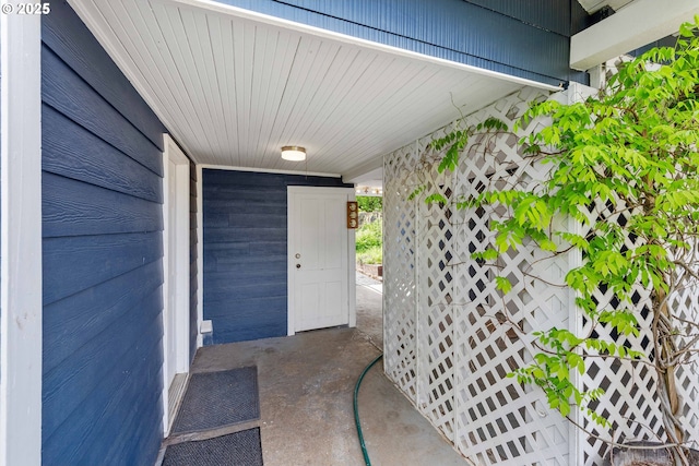 1296 W Central Blvd, Coquille, OR 97423 - property entrance