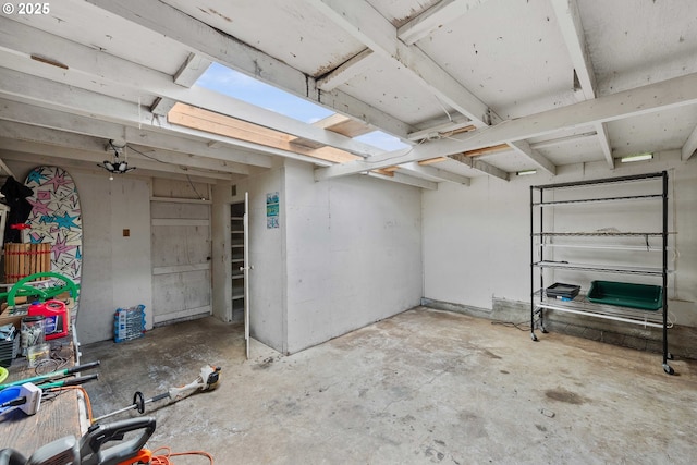 1296 W Central Blvd, Coquille, OR 97423 - basement with a garage