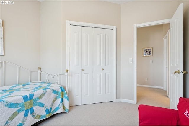 5277 Landon St, Salem, OR 97306 - bedroom with carpet flooring, a closet, and baseboards
