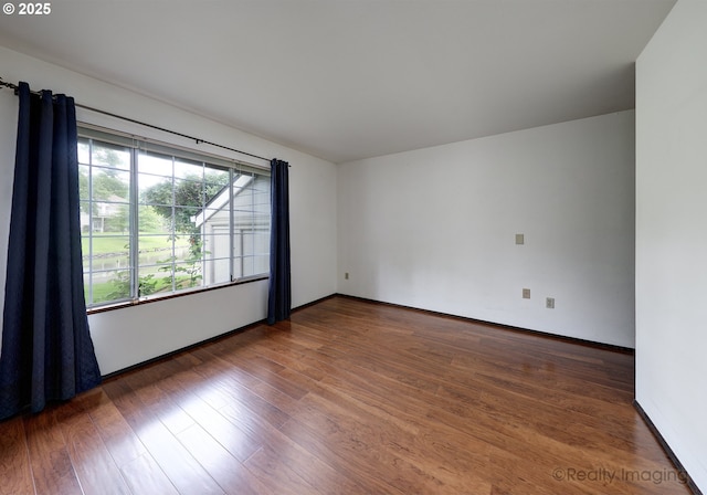 13775 SW Scholls Ferry Rd Unit 16, Beaverton, OR 97008 - unfurnished room with wood finished floors and baseboards