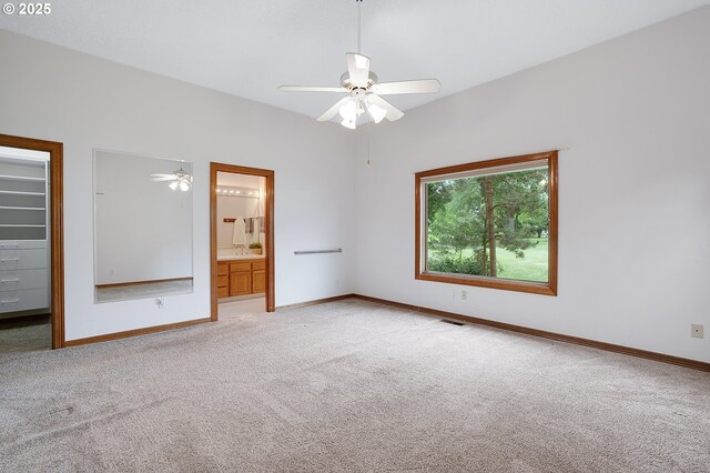 32680 SW Lake Point Ct, Wilsonville, OR 97070 - full bath featuring double vanity, ceiling fan, and toilet