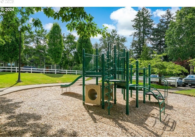 697 NW Rubus Ln, Hillsboro, OR 97124 - communal playground featuring view of wooded area