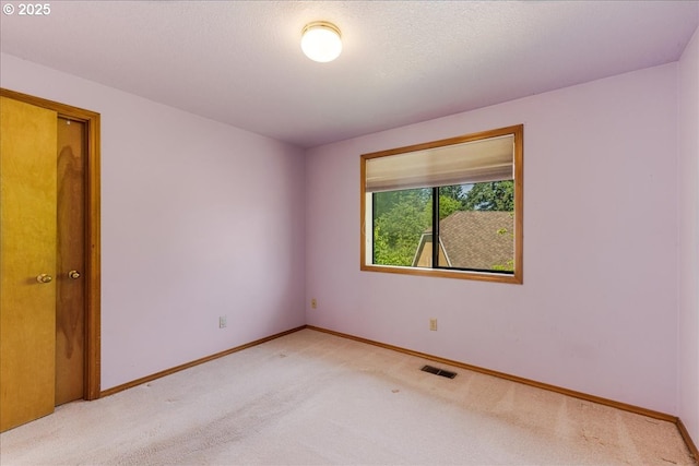 20916 SW Siletz Ct, Tualatin, OR 97062 - empty room featuring carpet flooring