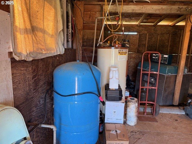 65748 Meissner Rd, Deer Island, OR 97054 - view of utilities