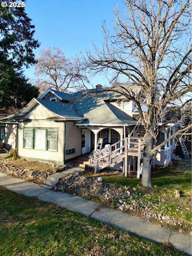 view of front of home