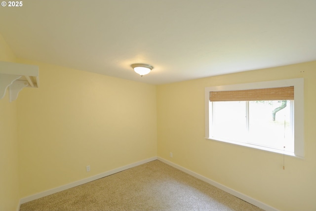 58798 Fairview Rd, Coquille, OR 97423 - unfurnished room featuring baseboards and light carpet