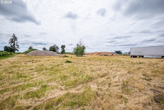 8982 Santiam Loop, Aumsville, OR 97325