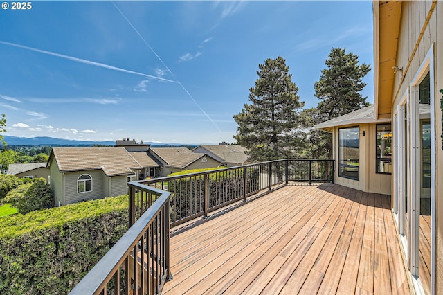 15911 NE 29th Ave, Ridgefield, WA 98642 - wooden terrace with a residential view