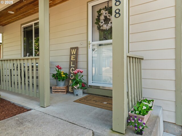 37388 SE Olson St, Sandy, OR 97055 - doorway to property with a porch