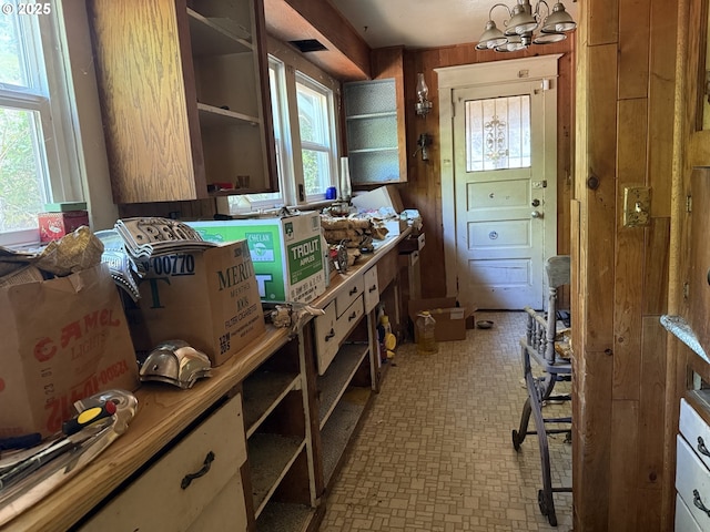 8270 SW Sorrento Rd, Beaverton, OR 97008 - kitchen with open shelves and a chandelier