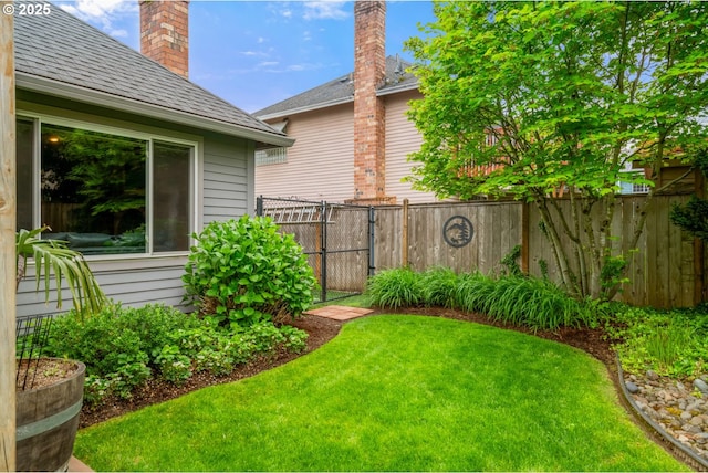 180 NE 29th Dr, Gresham, OR 97030 - view of yard